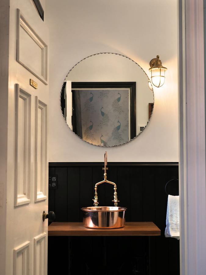 The Ferry Bed & Breakfast Queenstown Eksteriør bilde